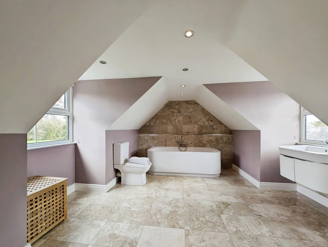 Eachwick, Newcastle upon Tyne, Northumberland, NE18, photo 16