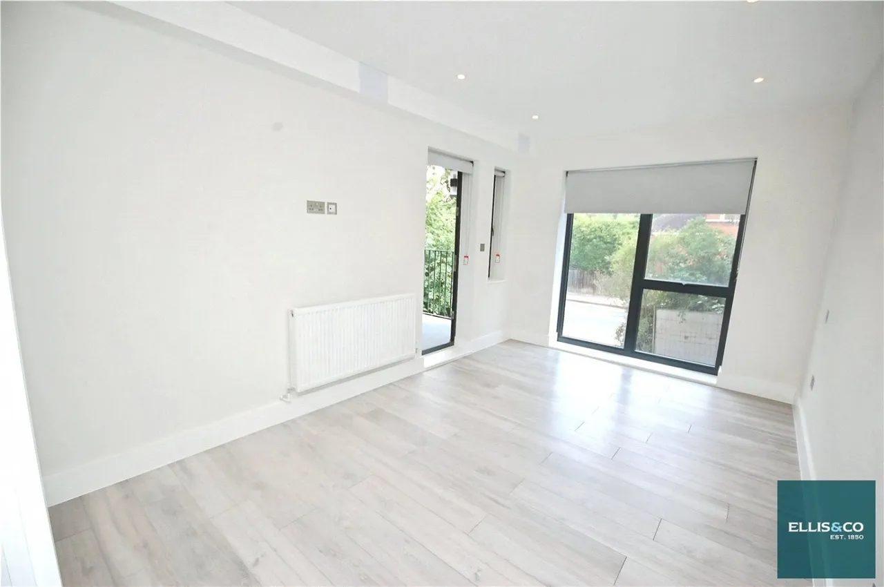 Woodside Park Road, Woodside Park, N12, photo 3