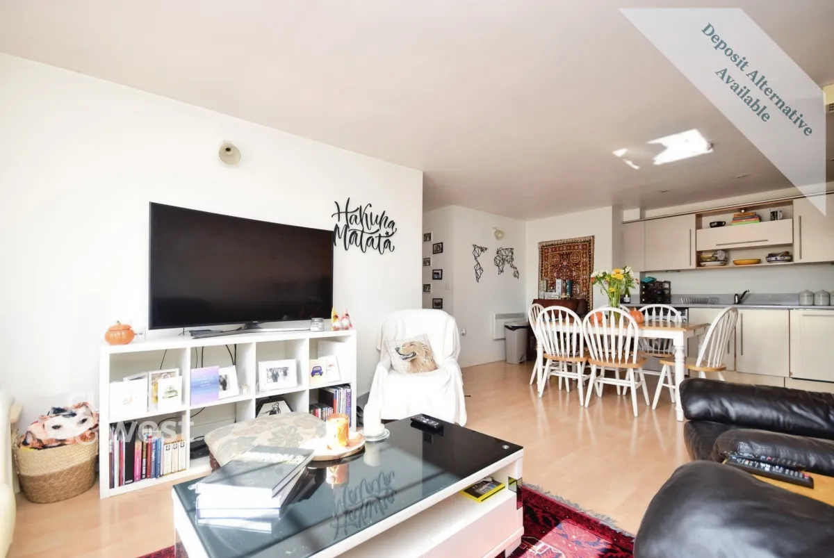 Station Approach, Epsom, KT19, photo 2