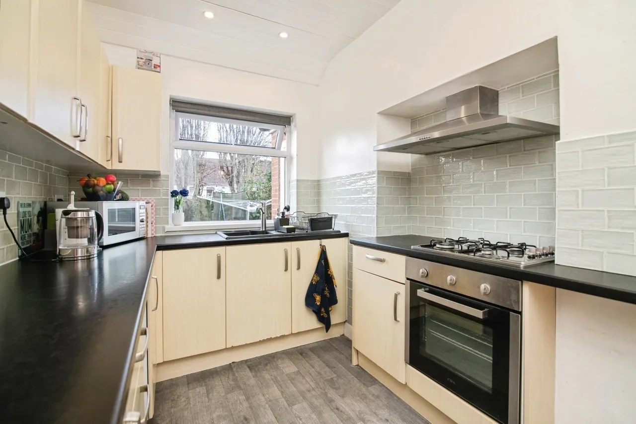 Hawthorn Croft, Oldbury, B68, photo 6