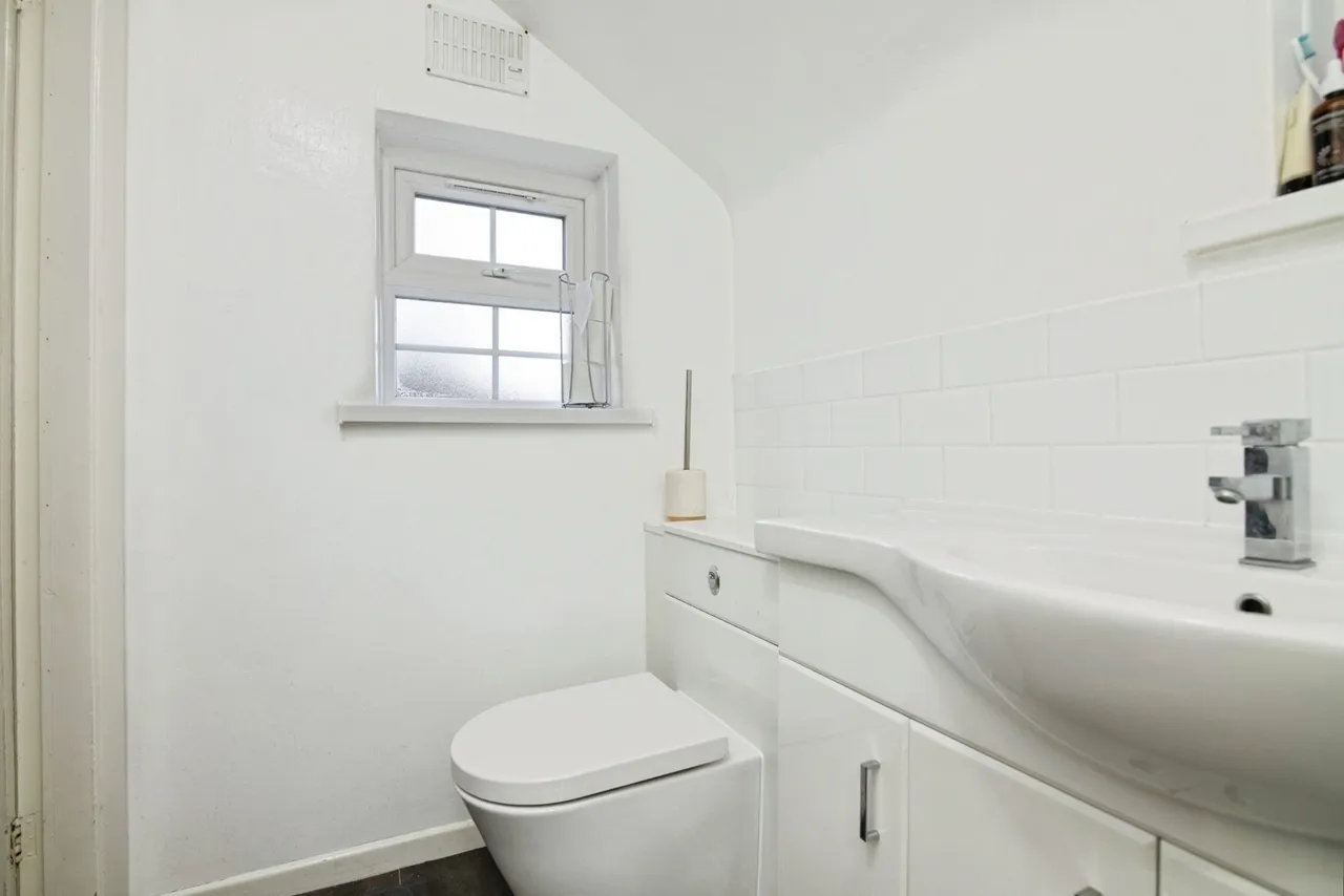 Hawthorn Croft, Oldbury, B68, photo 18