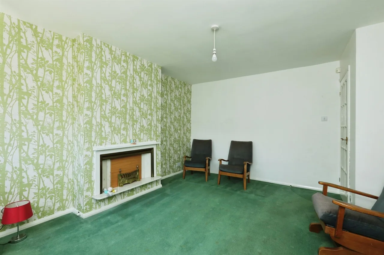 Elmwood Crescent, Armthorpe, Doncaster, photo 7