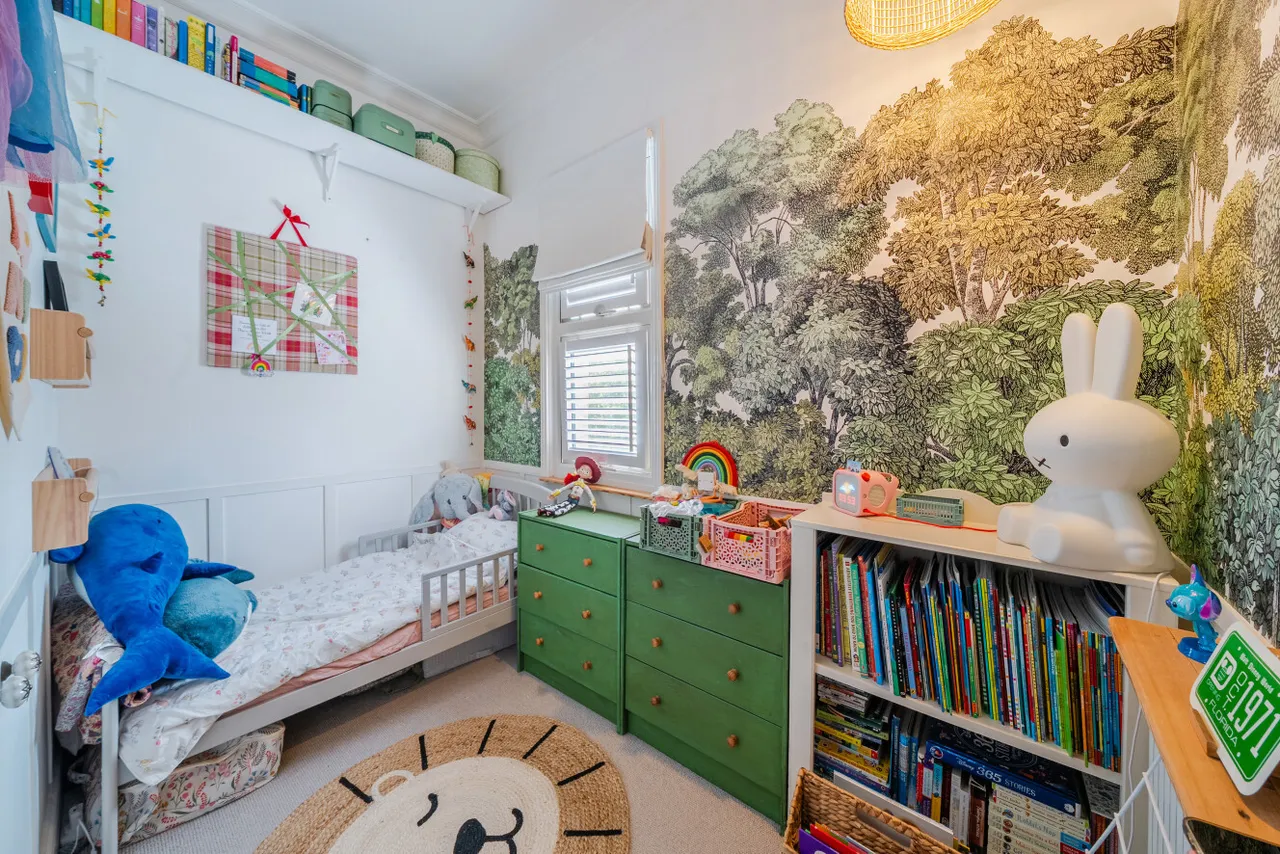 Courtney Road, Colliers Wood, London, SW19, photo 8