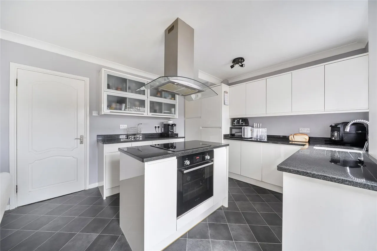 Rushdene Walk, Westerham, Kent, TN16, photo 3