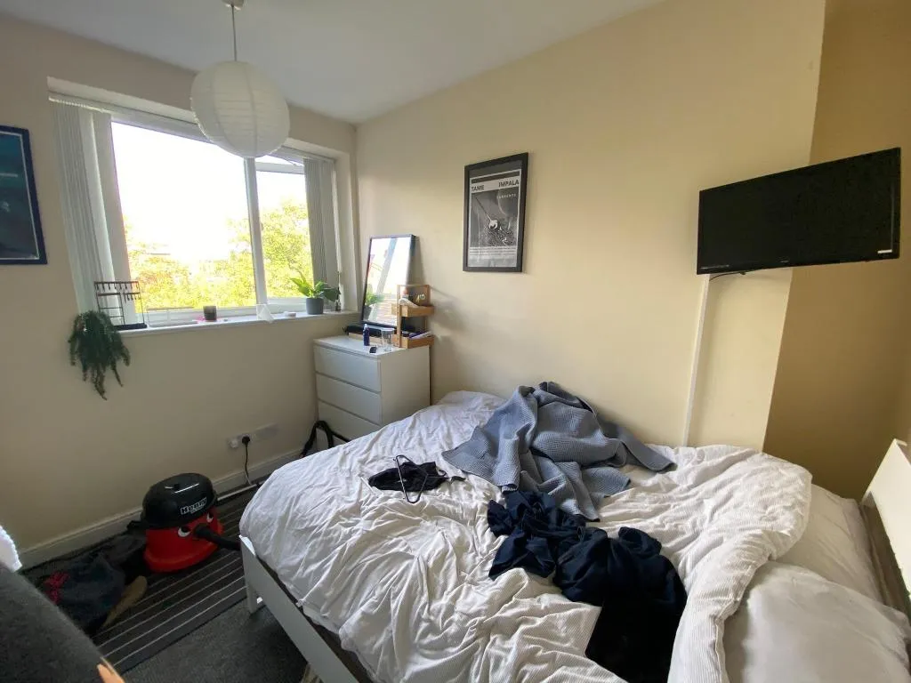 Whitby Road, Fallowfield, M14, photo 4