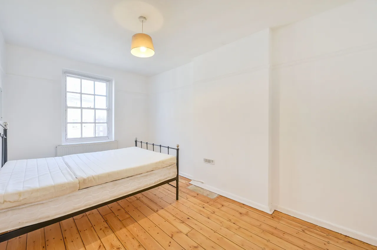 Flat E, 1 Ebury Bridge Road, London, photo 6