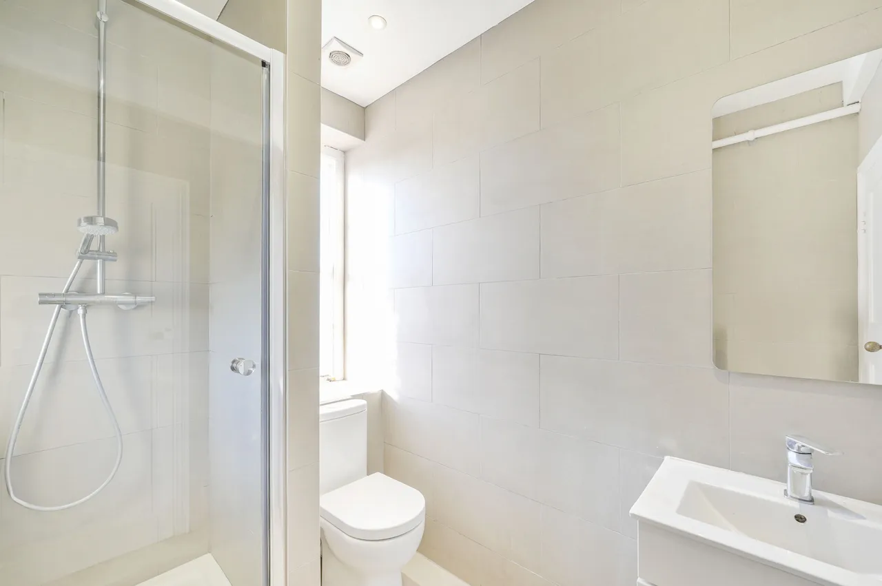 Flat E, 1 Ebury Bridge Road, London, photo 10