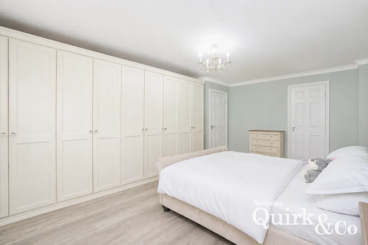 Komberg Crescent, Canvey Island, SS8, photo 15