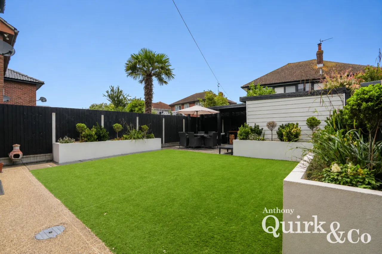 Komberg Crescent, Canvey Island, SS8, photo 32
