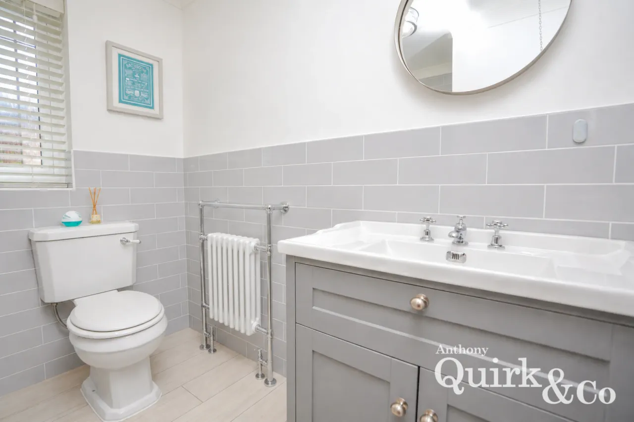 Komberg Crescent, Canvey Island, SS8, photo 19