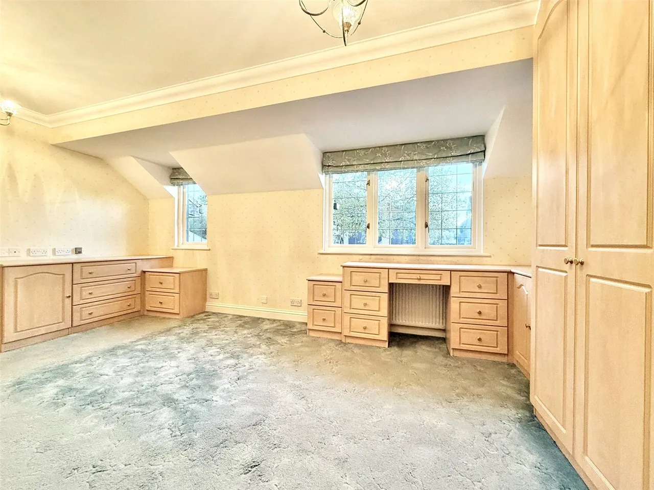 Parkfield View, Potters Bar, Hertfordshire, EN6 1US, photo 9