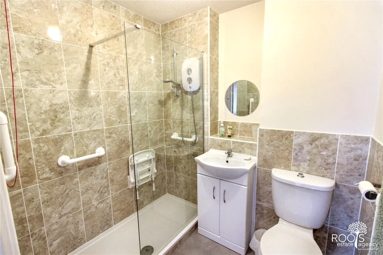 Thatcham, Berkshire, photo 2