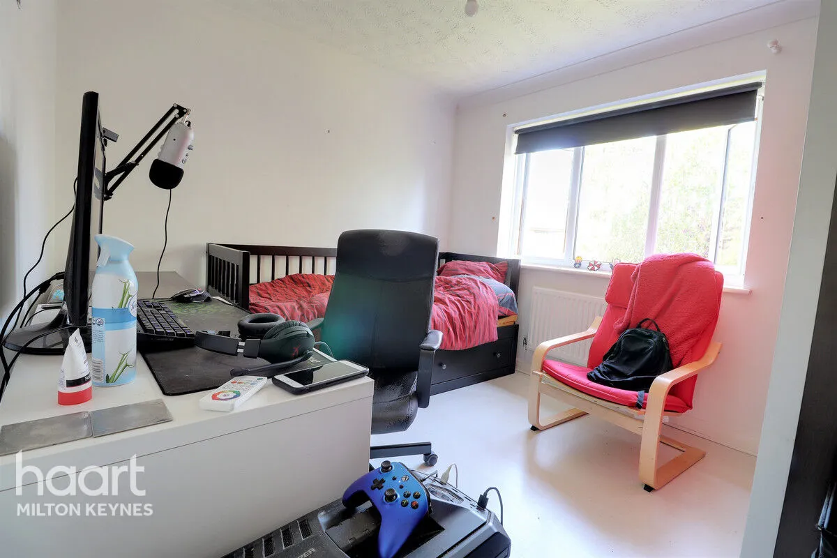 Morebath Grove, Milton Keynes, MK4, photo 8