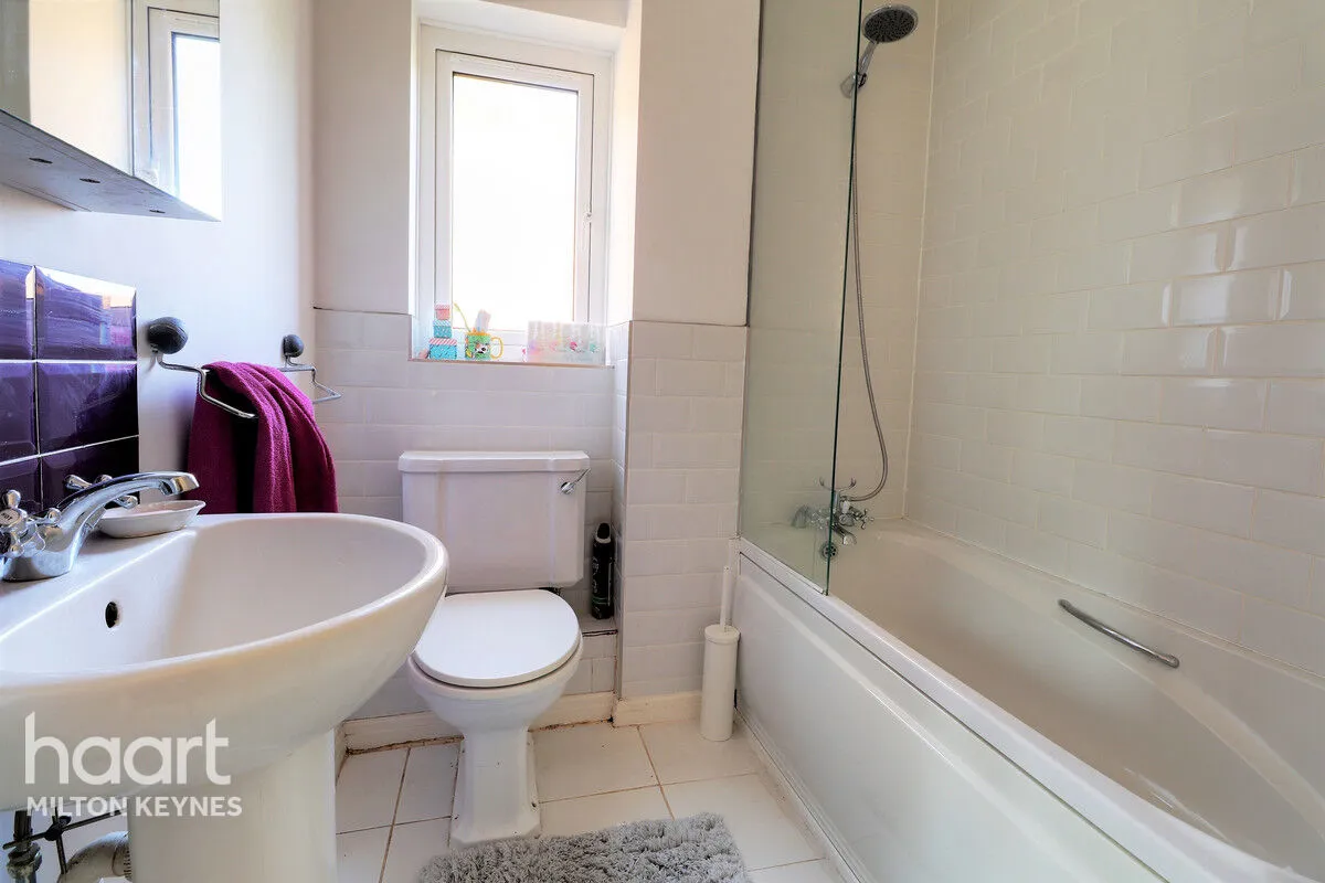 Morebath Grove, Milton Keynes, MK4, photo 9
