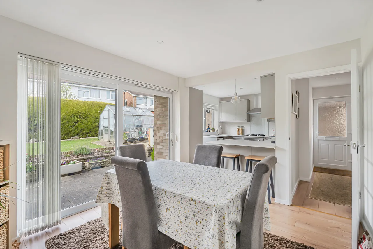 Heron Close, Alton, GU34, photo 6