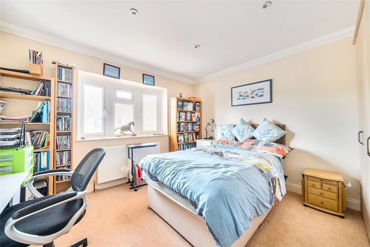 Little Dene Copse, Pennington, Lymington, Hampshire, SO41, photo 11