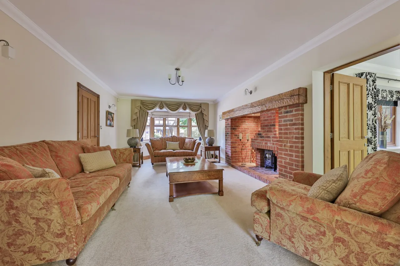 Lodge Gardens, Hessle, HU13, photo 3