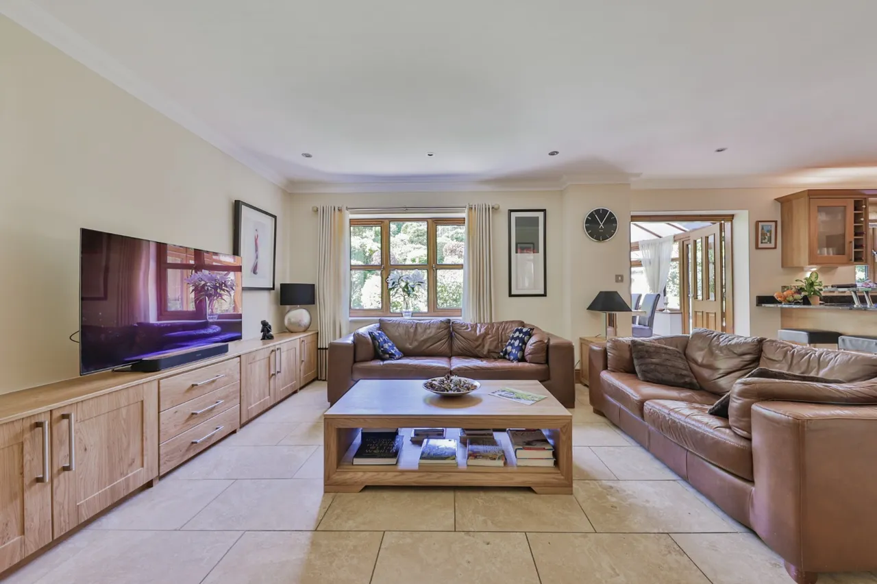 Lodge Gardens, Hessle, HU13, photo 5