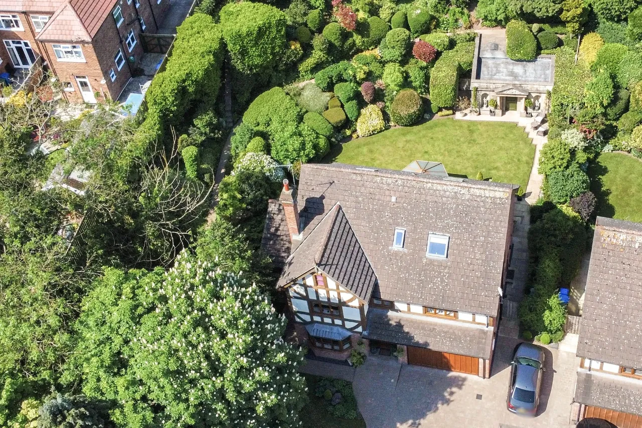 Lodge Gardens, Hessle, HU13, photo 2