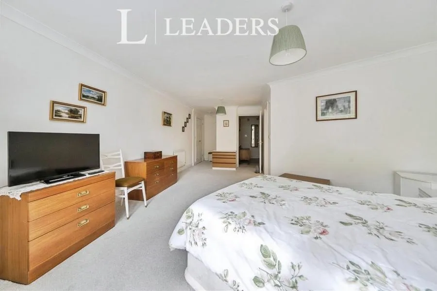 Mortley Close, Tonbridge, TN9, photo 18