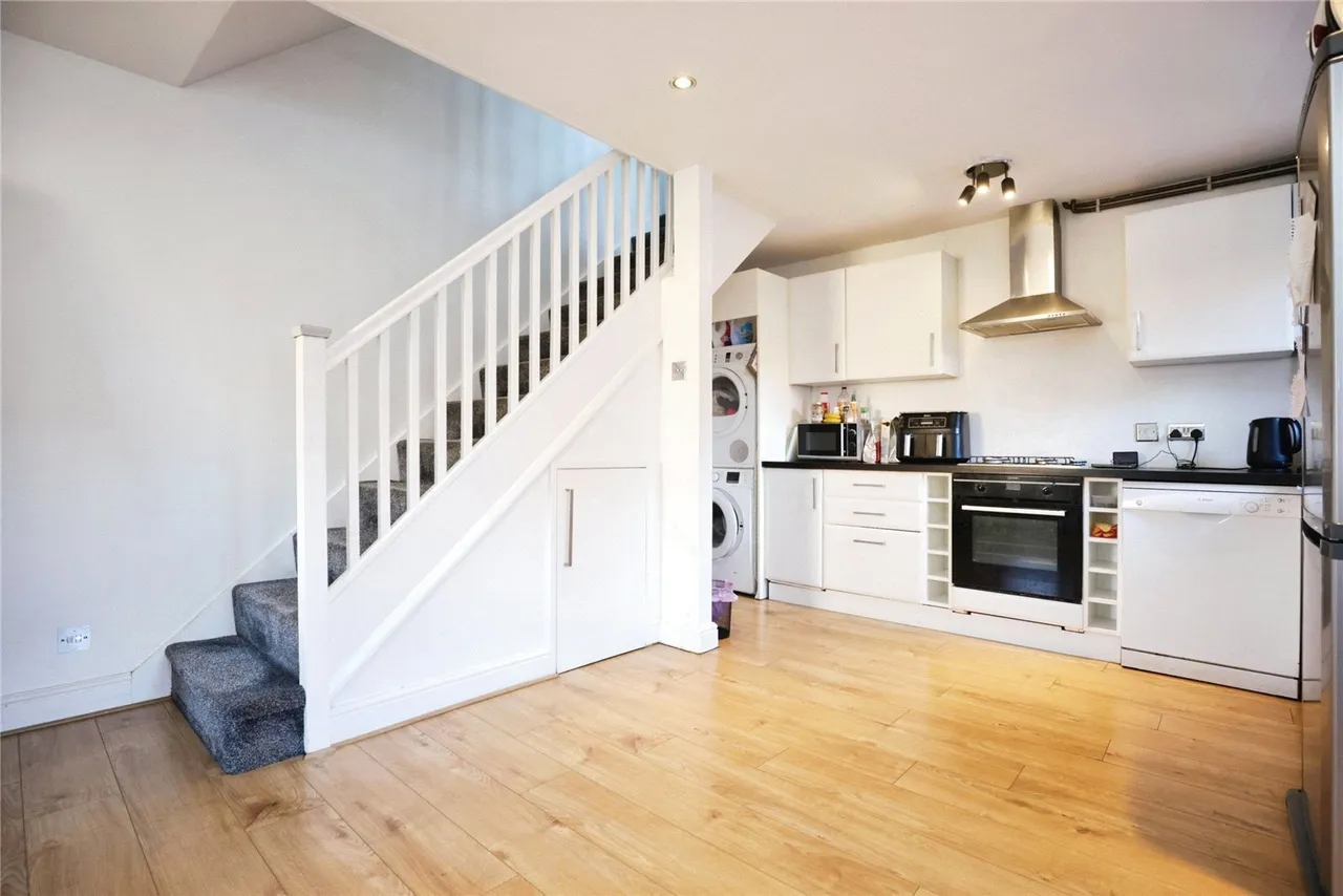 Frensham Close, Banbury, Oxfordshire, OX16, photo 4