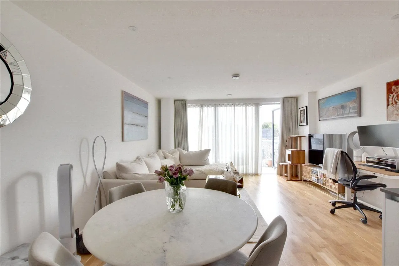 Hawthorne Crescent, Greenwich, SE10, photo 13