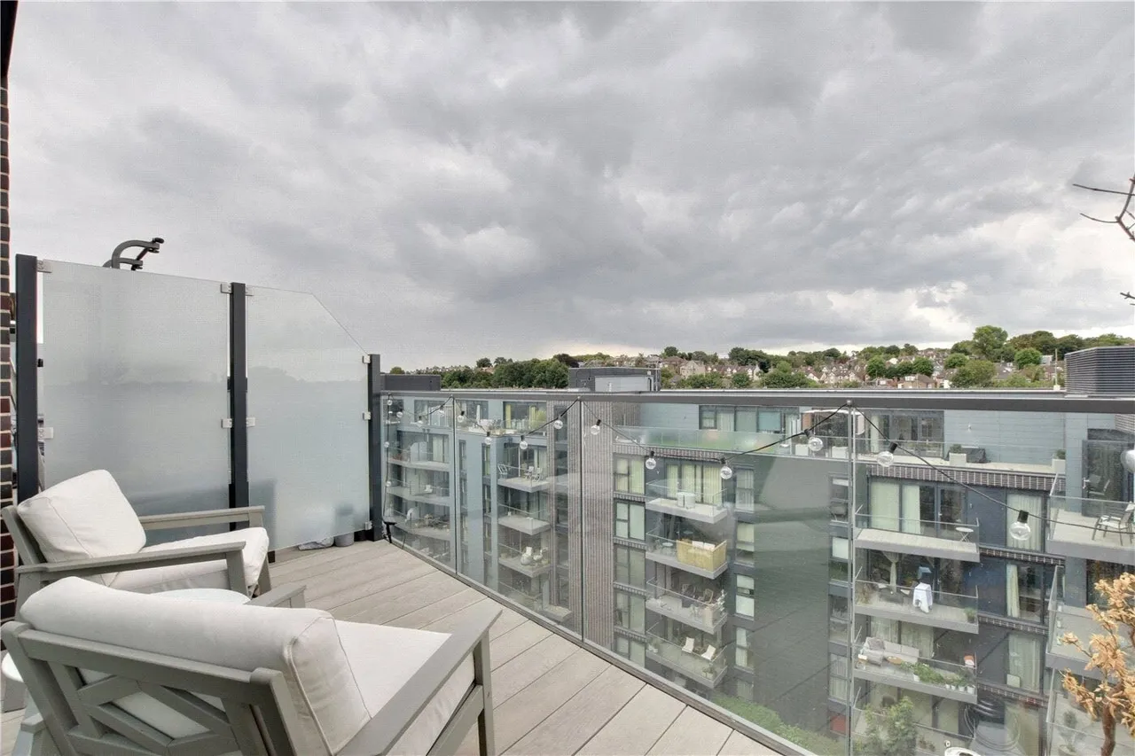 Hawthorne Crescent, Greenwich, SE10, photo 4