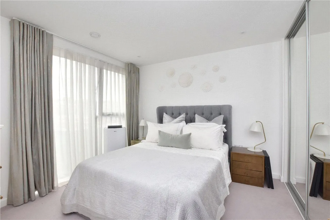 Hawthorne Crescent, Greenwich, SE10, photo 14