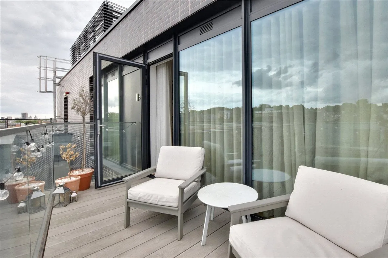 Hawthorne Crescent, Greenwich, SE10, photo 8