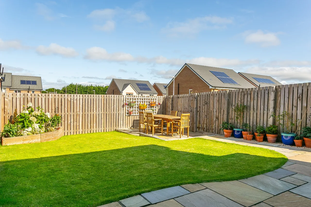 East Calder, Livingston, EH53, photo 22