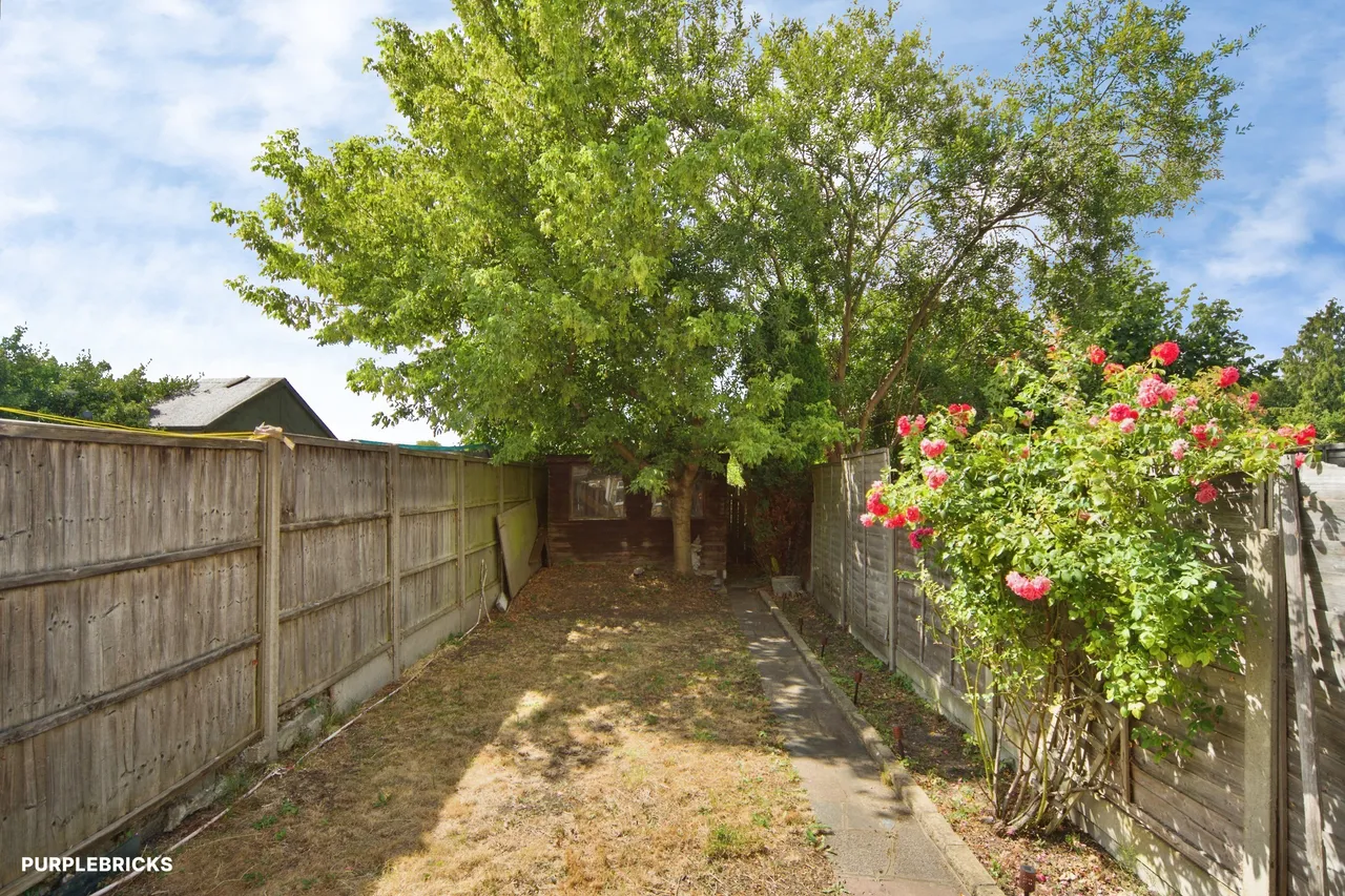 Ordnance Road, Enfield, EN3, photo 17
