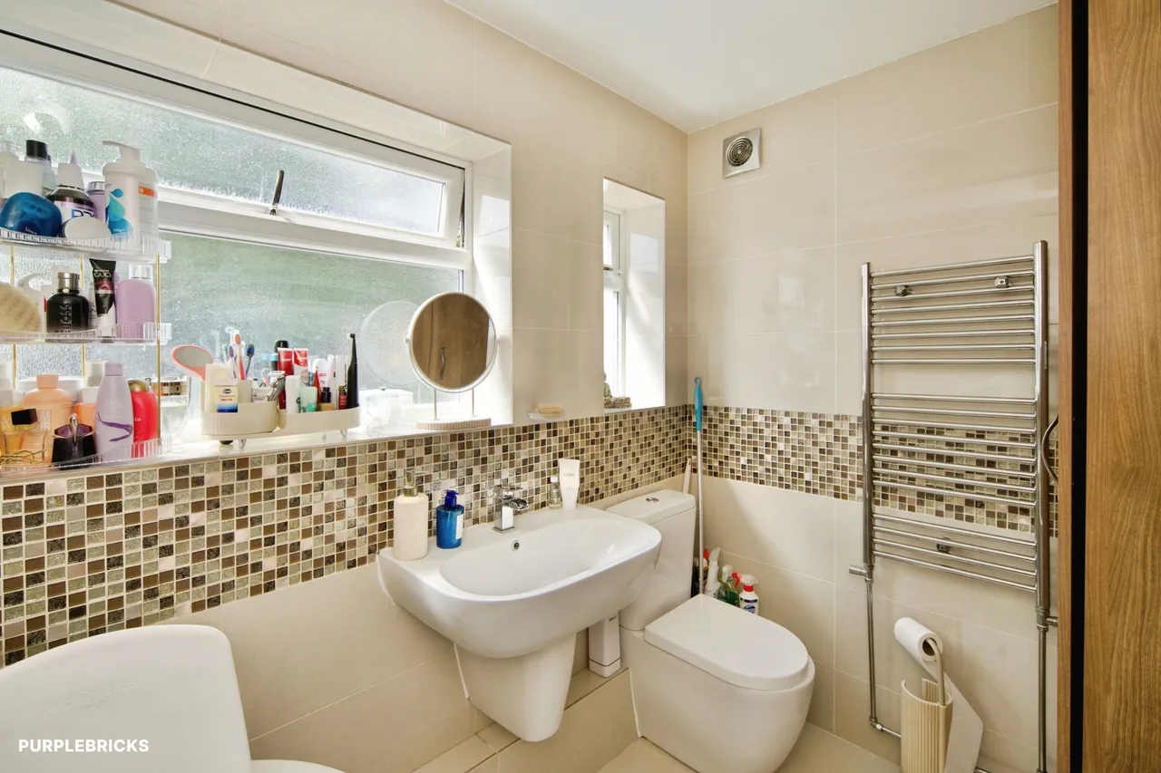 Ordnance Road, Enfield, EN3, photo 9