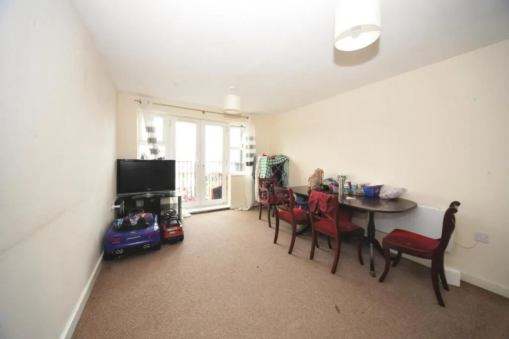Holly Street, Luton LU1 3DF, photo 2