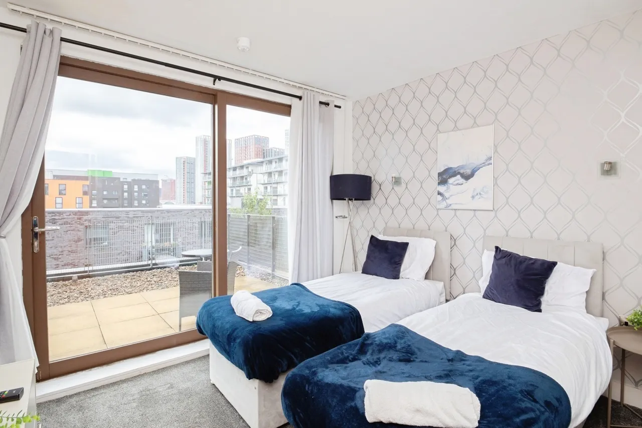 Isaac Way, Manchester, Greater Manchester, M4, photo 14