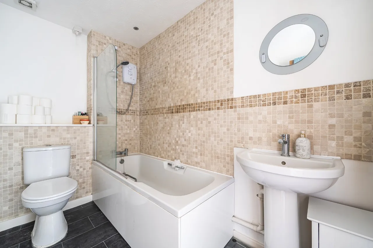 Hazebrouck Road, Faversham, ME13, photo 10