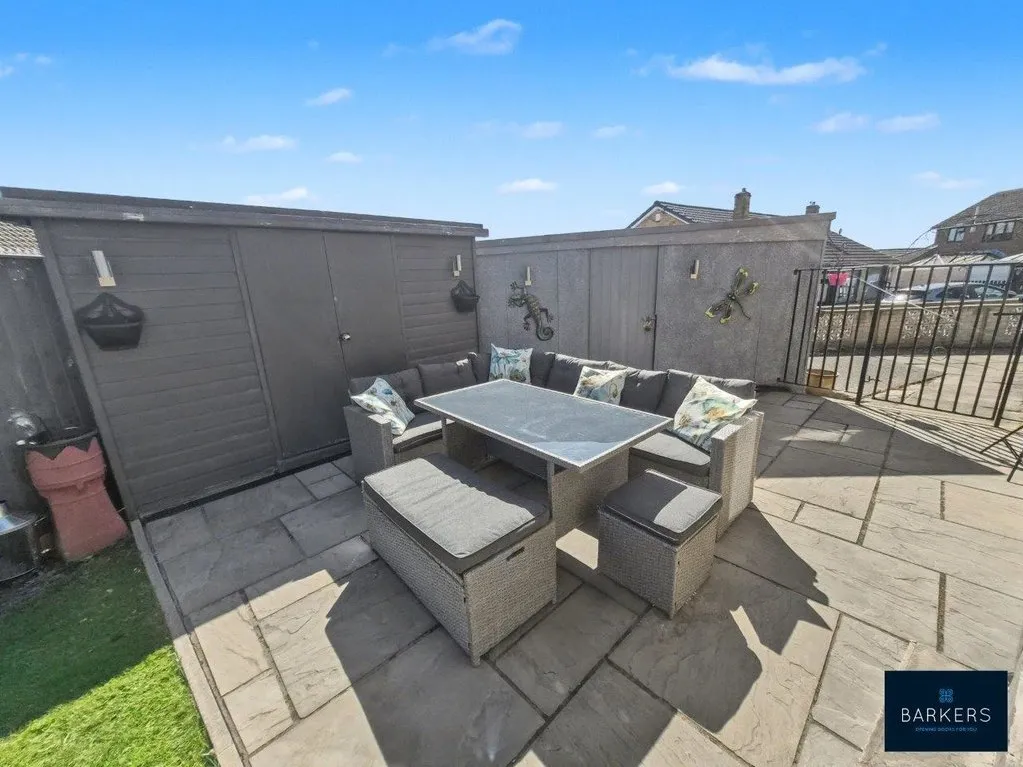 Chevins Close, BATLEY, West Yorkshire WF17 0QQ, photo 20