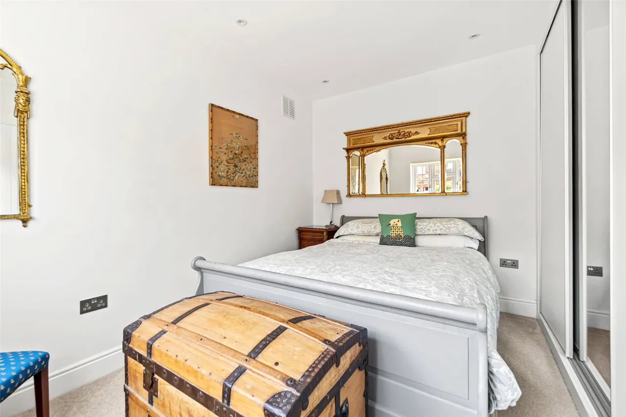 Fourth Cross Road, Twickenham, TW2 5EL, photo 9