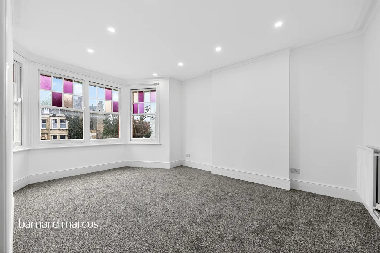 Riggindale Road, London, photo 6