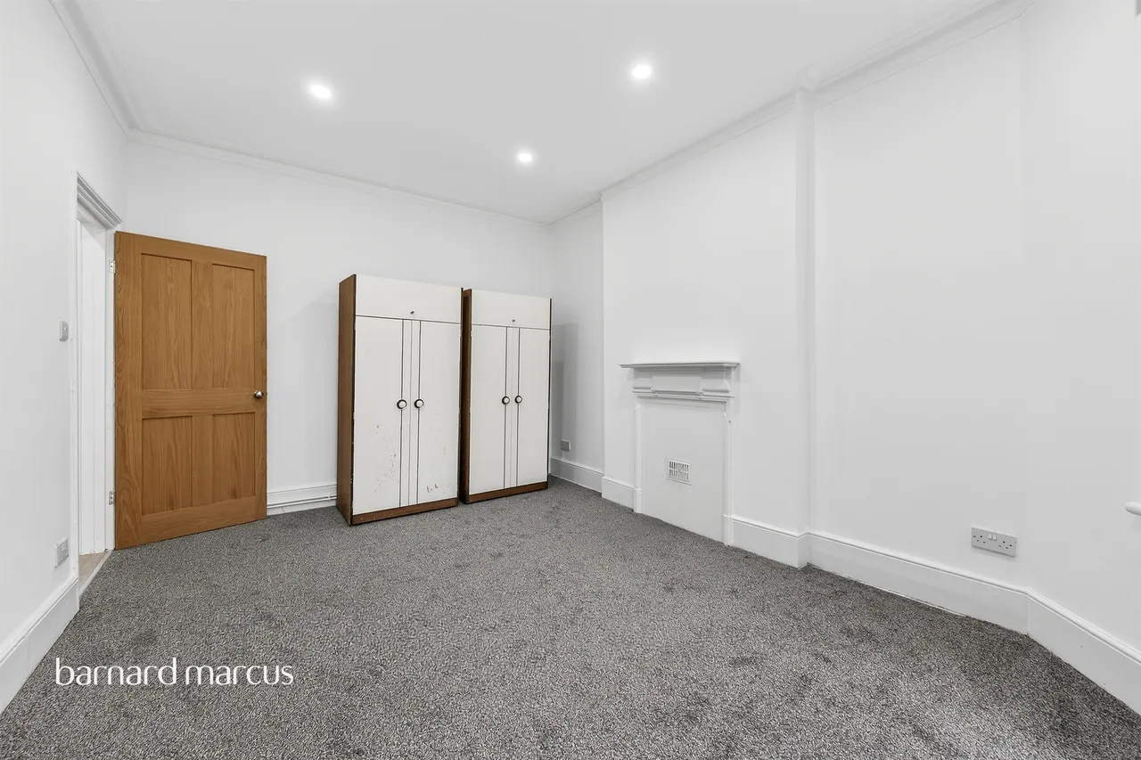 Riggindale Road, London, photo 9