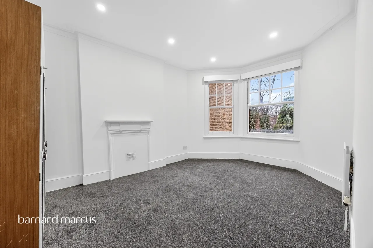 Riggindale Road, London, photo 8