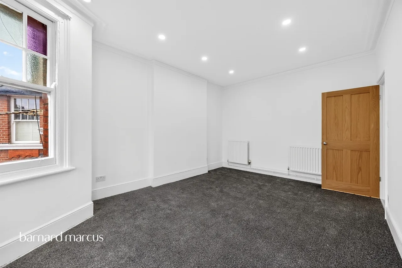 Riggindale Road, London, photo 10