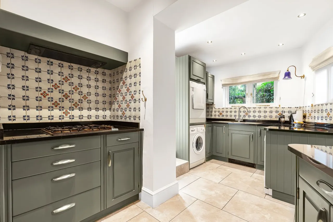 Esmond Road, Chiswick, W4, photo 32