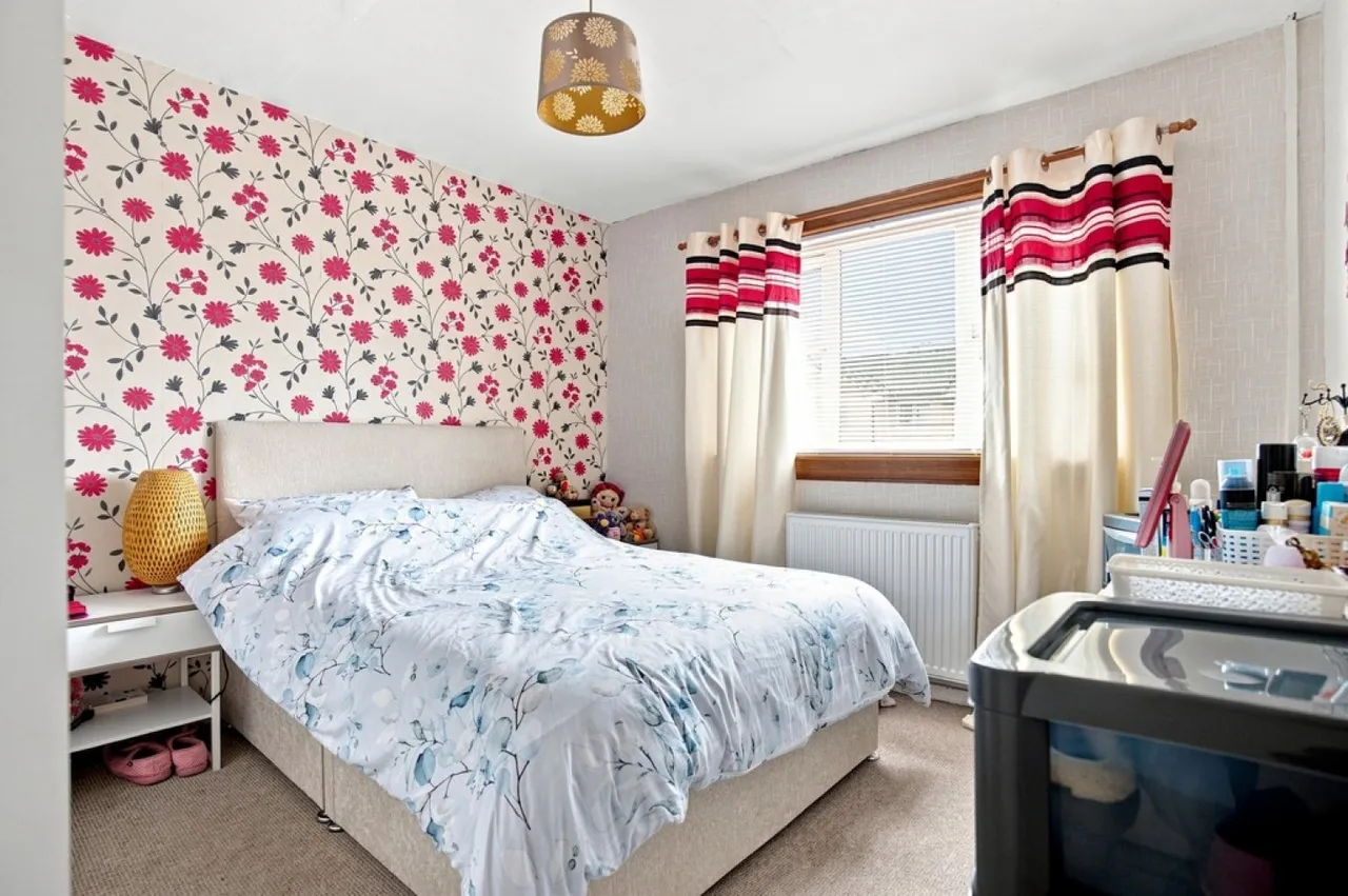 Earlsburn Avenue, FK7, photo 10