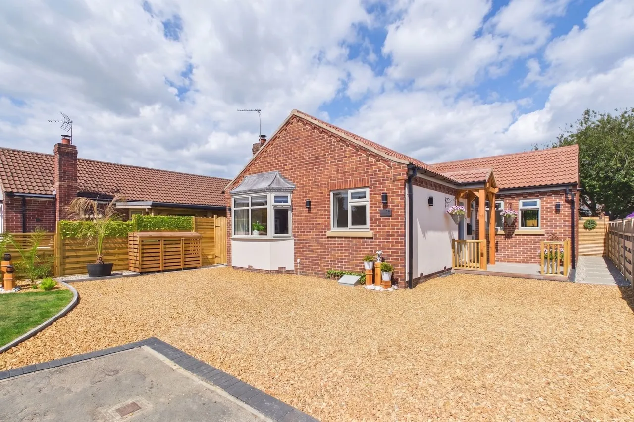 3 bed house for sale, Elvington Park, Elvington, YO41