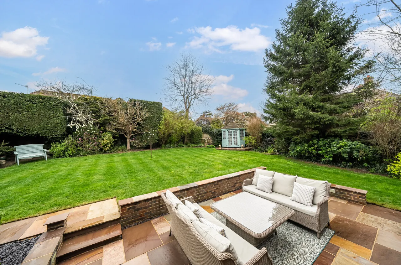 Vicarage Road, Yalding, ME18, photo 24