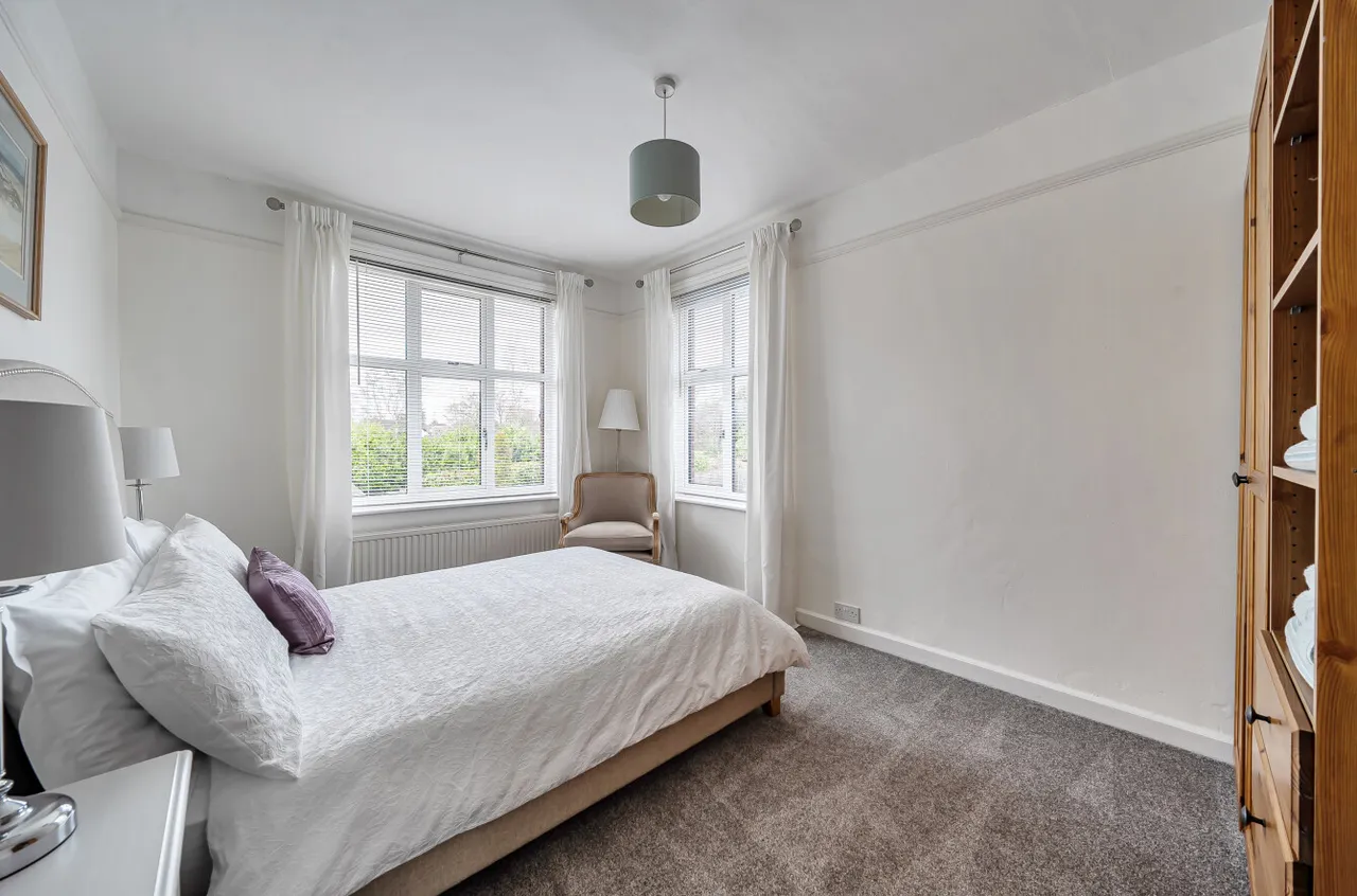 Vicarage Road, Yalding, ME18, photo 17