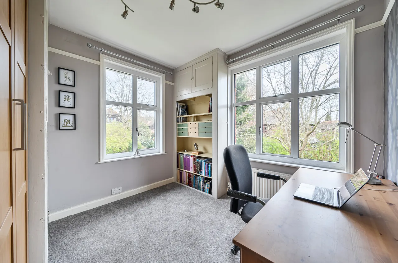 Vicarage Road, Yalding, ME18, photo 11