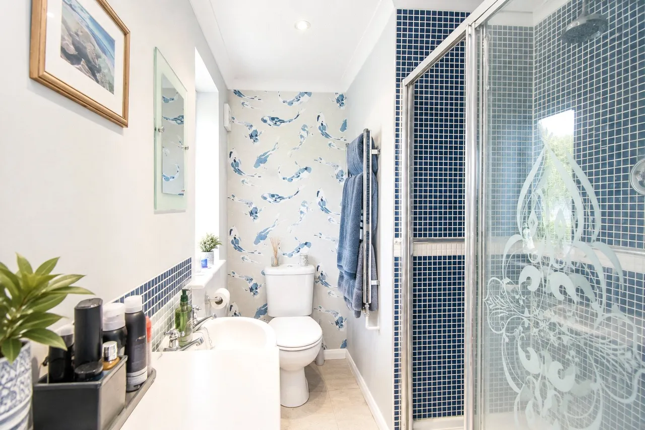 Squarefield Gardens, Hook, RG27, photo 19