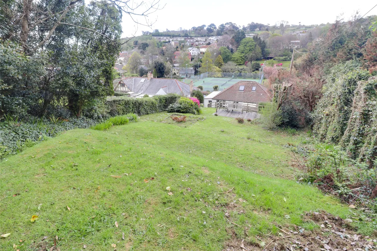 Bicclescombe Park Road, Ilfracombe, EX34, photo 4