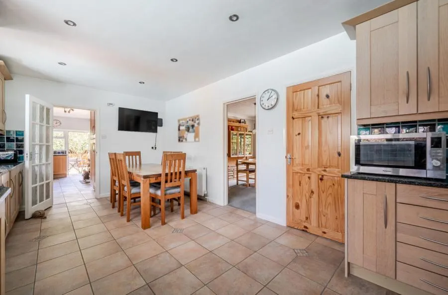 Chandlers Lane, Yateley, GU46, photo 31